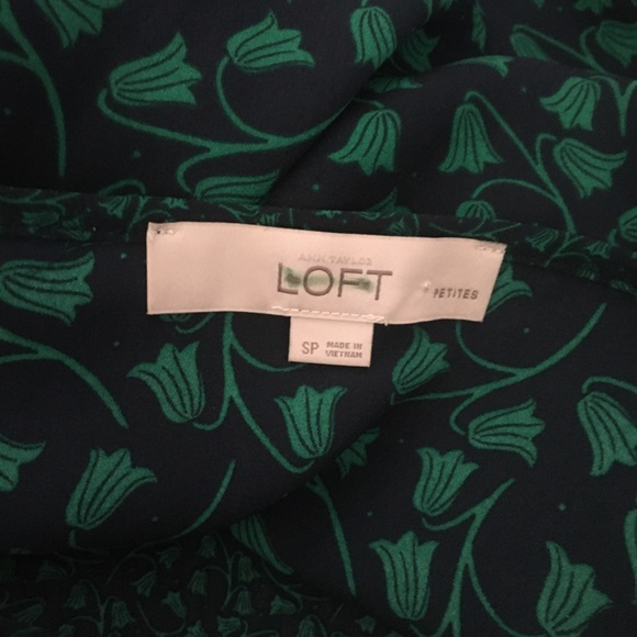 Ann Taylor LOFT blouse, green floral print, S - Picture 11 of 11